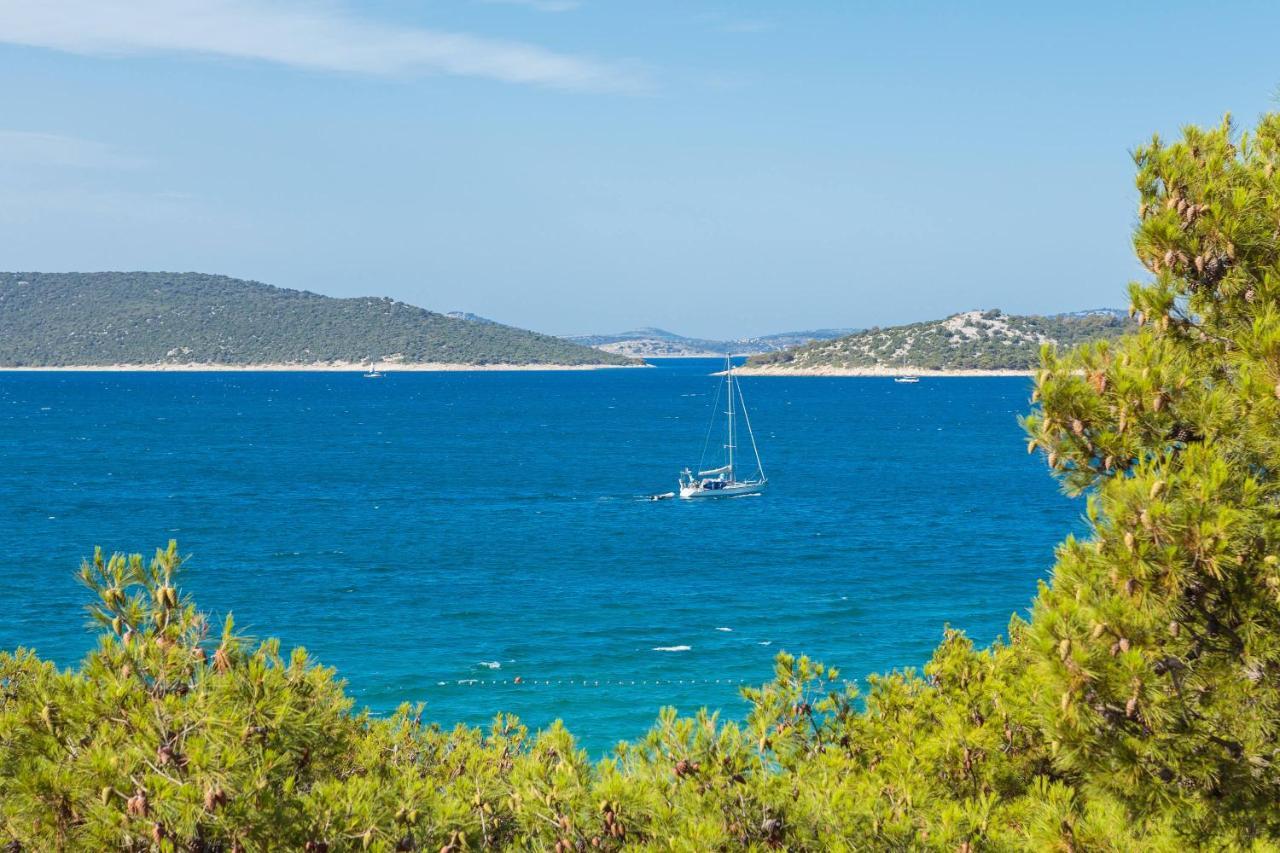Villa Arausa Vodice Bagian luar foto