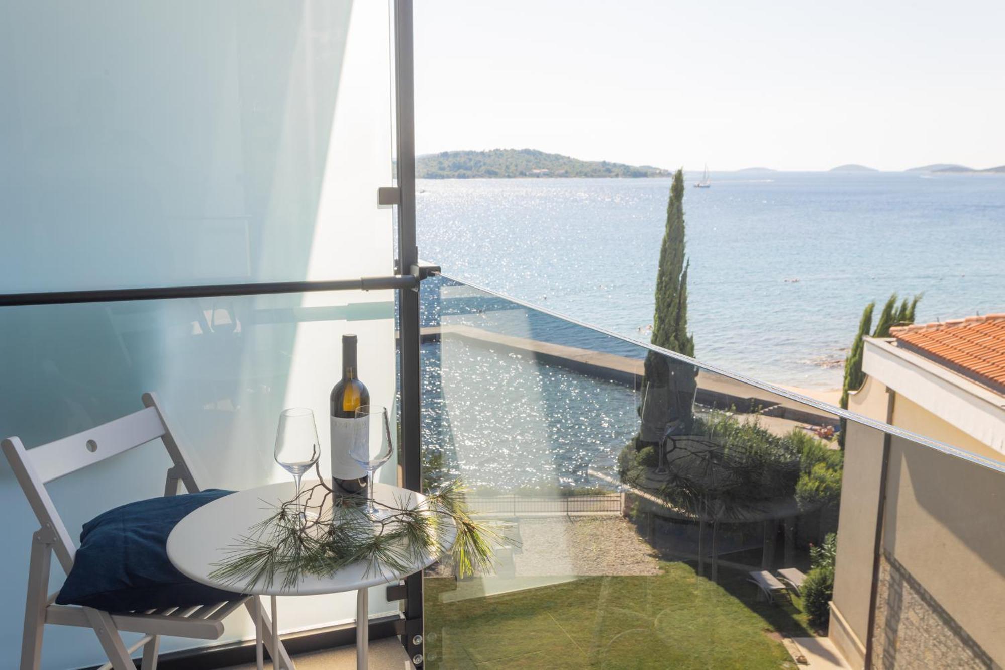 Villa Arausa Vodice Bagian luar foto